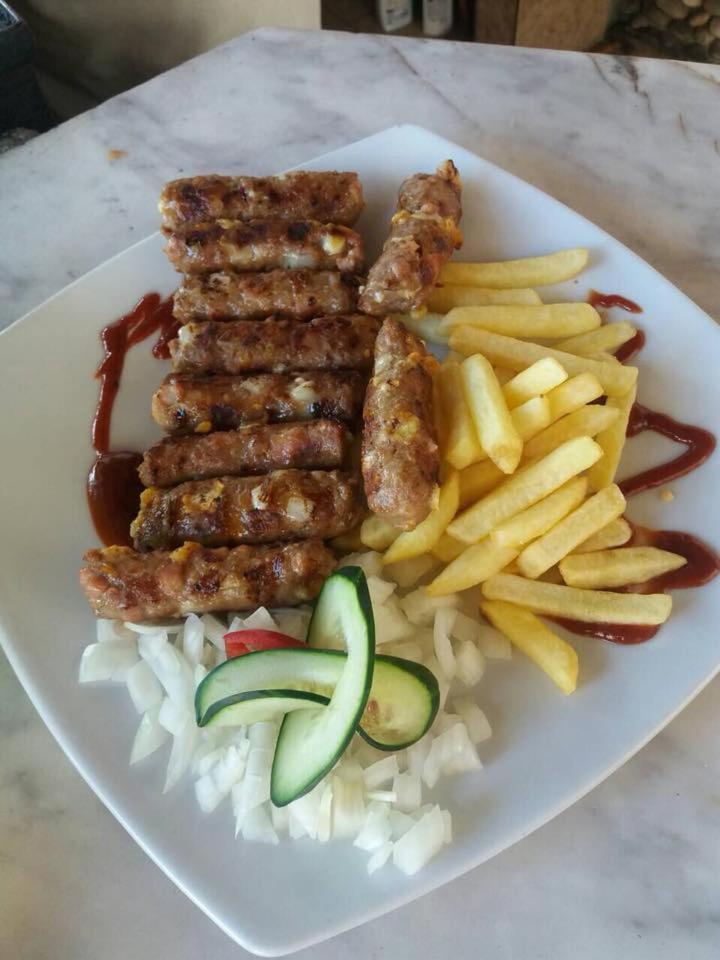 Restaurant & Jug * Sutomore